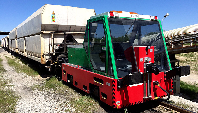 Battery Locomotives